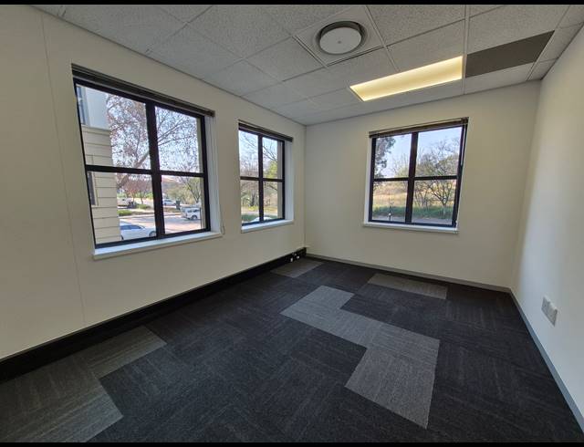 3,265M² OFFICE TO LET IN SANDTON CENTRAL
